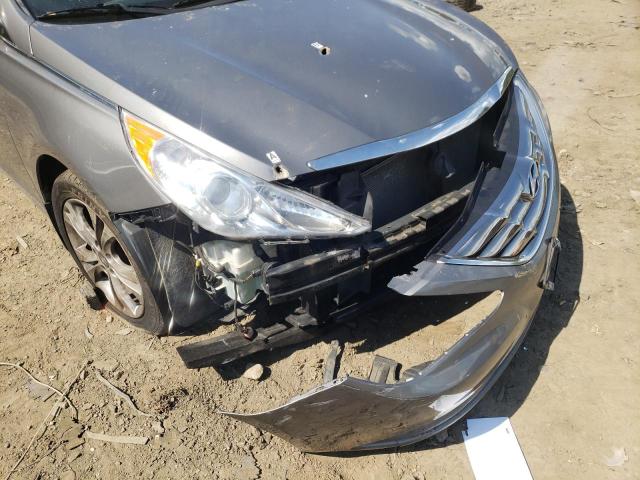 Photo 9 from auction – 2013 HYUNDAI SONATA SE with VIN 5NPEC4AC7DH573872