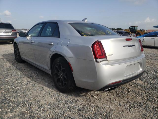 Photo 3 from auction – 2020 CHRYSLER 300 S with VIN 2C3CCAGG2LH164609