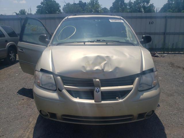 Photo 7 from auction – 2005 DODGE GRAND CARA with VIN 2D4GP44L85R573993