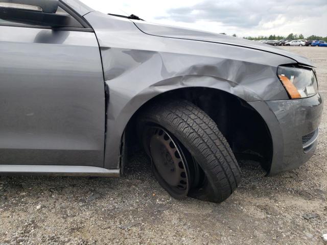 Photo 9 from auction – 2014 VOLKSWAGEN PASSAT S with VIN 1VWAT7A37EC087296