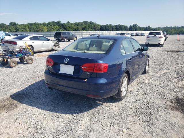 Photo 4 from auction – 2012 VOLKSWAGEN JETTA TDI with VIN 3VWLL7AJ2CM025355