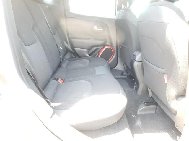 Photo 6 from auction – 2016 JEEP RENEGADE T with VIN ZACCJBCT0GPD85575
