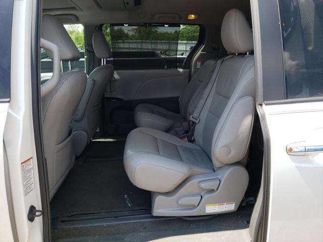 Photo 6 from auction – 2015 TOYOTA SIENNA XLE with VIN 5TDYK3DC6FS620599