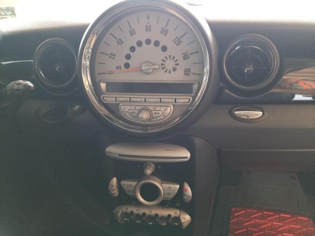 Photo 9 from auction – 2010 MINI COOPER with VIN WMWMF3C54ATZ22051