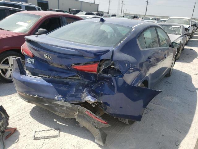 Photo 4 from auction – 2017 KIA FORTE with VIN 3KPFK4A79HE123936