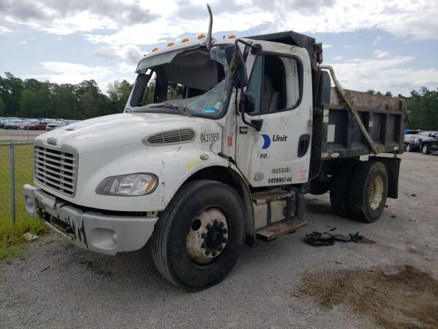 Photo 2 from auction – 2015 FREIGHTLINER M2 106 MED with VIN 1FVACXDU7FHGD4615