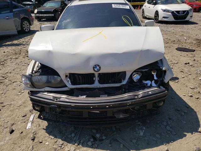 Photo 9 from auction – 2002 BMW 325 I with VIN WBAEV33462KL70591