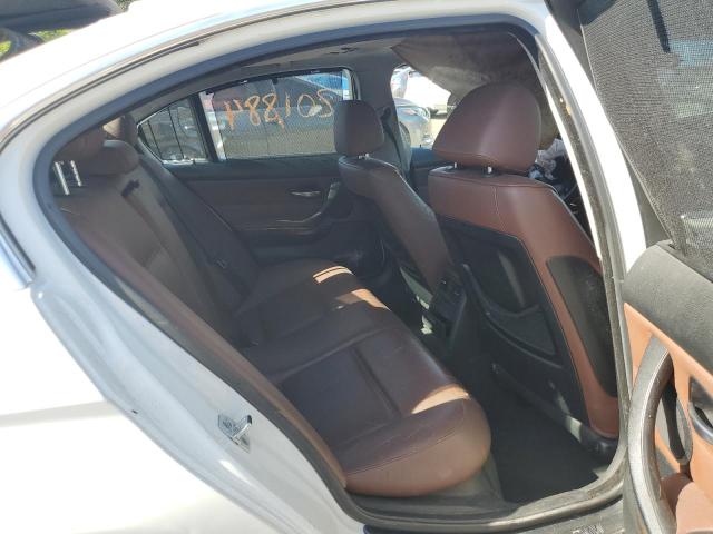 Photo 6 from auction – 2006 BMW 330 I with VIN WBAVB33556KR81932