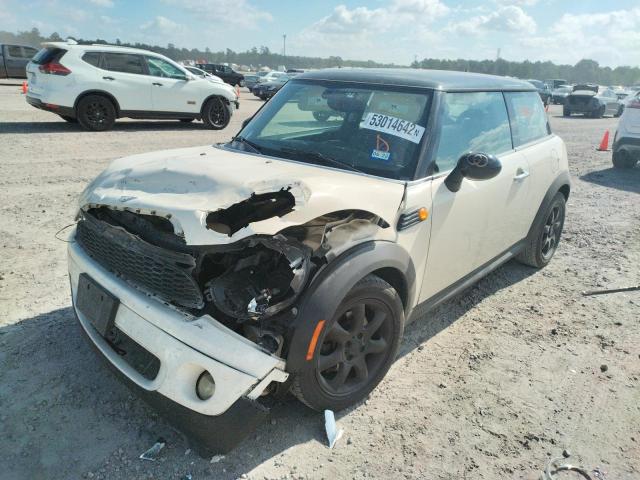 Photo 2 from auction – 2009 MINI COOPER with VIN WMWMF335X9TW77493
