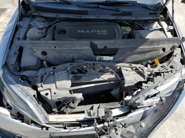 Photo 7 from auction – 2016 CHRYSLER 200 LIMITE with VIN 1C3CCCAB5GN122795
