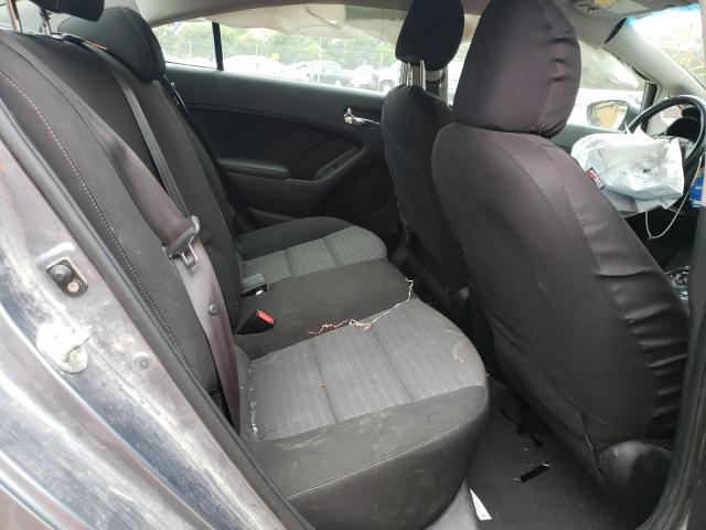 Photo 6 from auction – 2017 KIA FORTE LX with VIN 3KPFL4A77HE117758