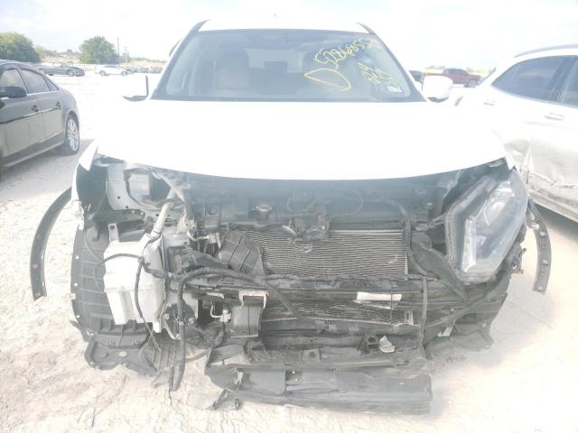 Photo 9 from auction – 2016 NISSAN ROGUE S with VIN JN8AT2MT4GW024051