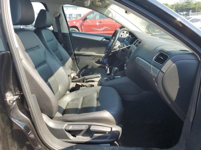 Photo 5 from auction – 2017 VOLKSWAGEN JETTA SE with VIN 3VWDB7AJXHM407180