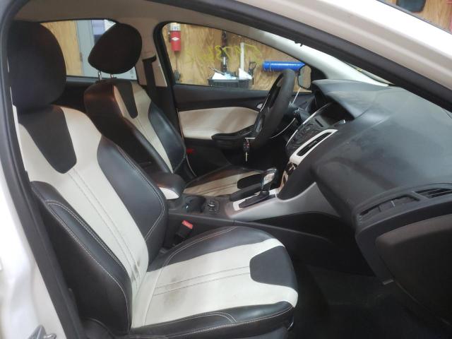 Photo 5 from auction – 2014 FORD FOCUS SE with VIN 1FADP3K27EL253552
