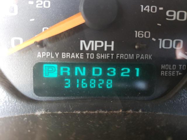 Photo 8 from auction – 2001 CHEVROLET SILVERADO with VIN 2GCEC19T011386683