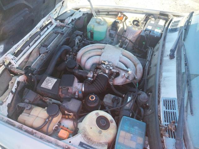 Photo 7 from auction – 1993 BMW 325 IC with VIN WBABB131XPEC07120
