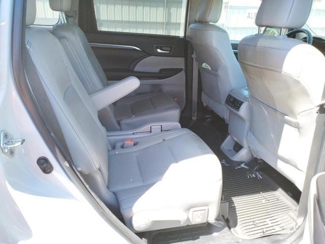 Фото 5 с аукциона – 2016 TOYOTA HIGHLANDER с VIN 5TDDCRFH1GS020100