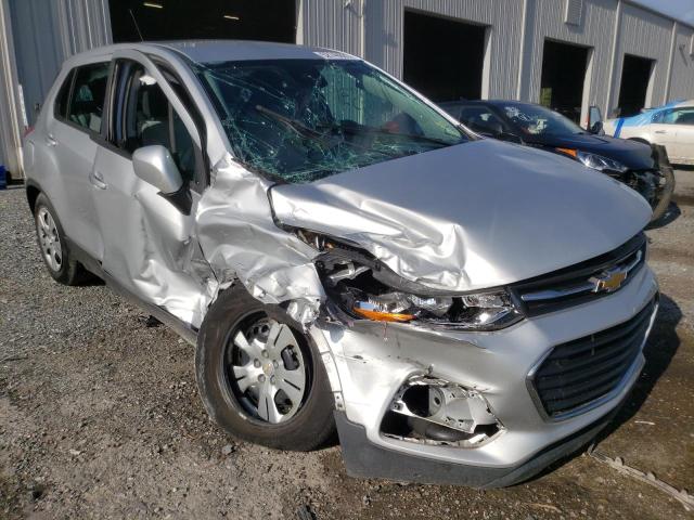 CHEVROLET TRAX LS 2018 with VIN 3GNCJKSB4JL375308 - Photo from auction