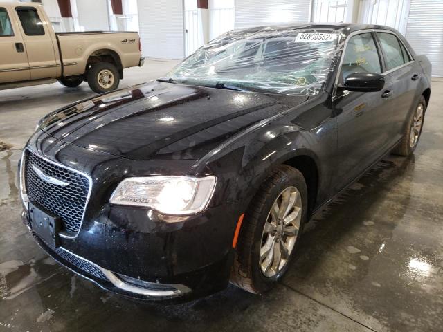 Photo 2 from auction – 2015 CHRYSLER 300 LIMITE with VIN 2C3CCARG0FH808416