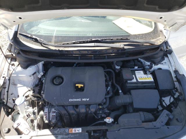 Photo 7 from auction – 2018 KIA FORTE LX with VIN 3KPFL4A71JE198102