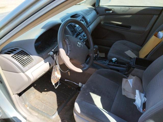 Photo 8 from auction – 2005 TOYOTA CAMRY with VIN 4T1BE32K45U571867