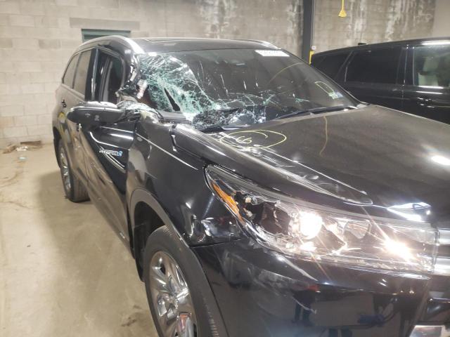 Photo 9 from auction – 2019 TOYOTA HIGHLANDER with VIN 5TDDGRFH0KS069415