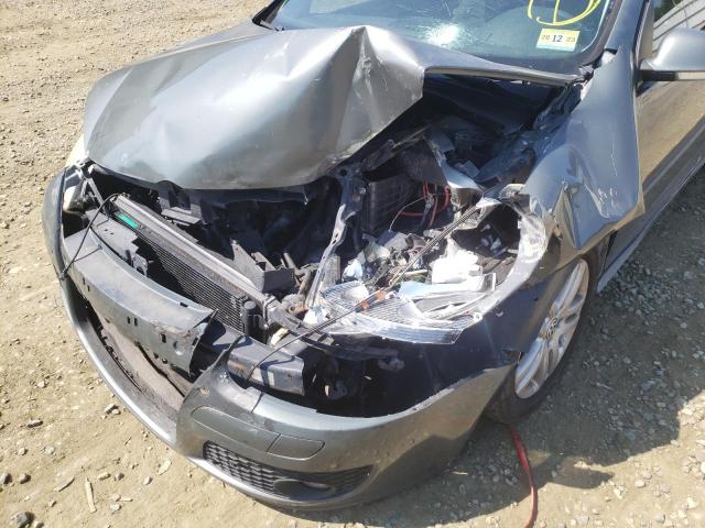 Photo 9 from auction – 2008 VOLKSWAGEN RABBIT with VIN WVWAA71K88W088850
