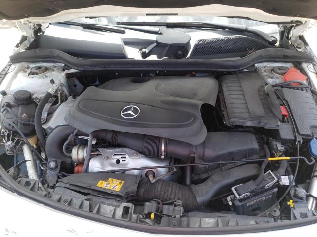 Photo 7 from auction – 2019 MERCEDES-BENZ CLA 250 with VIN WDDSJ4EB4KN752299
