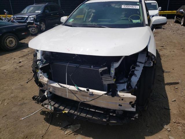 Фото 9 с аукциона – 2019 TOYOTA RAV4 XLE с VIN JTMP1RFV1KD032017