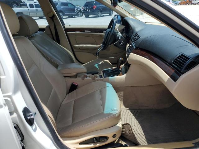 Photo 5 from auction – 2005 BMW 325 I with VIN WBAEV33415KX11772