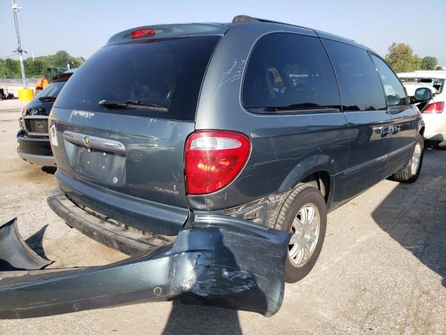 Photo 4 from auction – 2005 CHRYSLER TOWN & COU with VIN 2C4GP54L55R600554