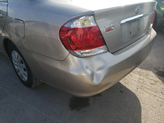 Photo 9 from auction – 2005 TOYOTA CAMRY LE with VIN 4T1BE32K85U018915