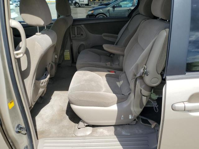 Photo 6 from auction – 2004 TOYOTA SIENNA CE with VIN 5TDZA23CX4S106979