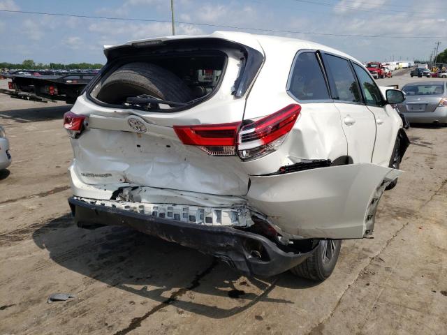Photo 4 from auction – 2019 TOYOTA HIGHLANDER with VIN 5TDZZRFH0KS358679