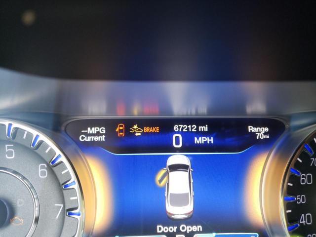 Photo 8 from auction – 2015 CHRYSLER 200 C with VIN 1C3CCCCG6FN650854