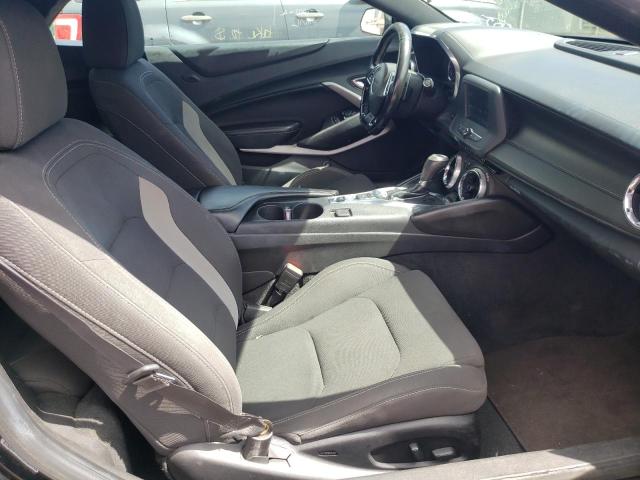 Photo 5 from auction – 2018 CHEVROLET CAMARO LT with VIN 1G1FB3DX8J0113864