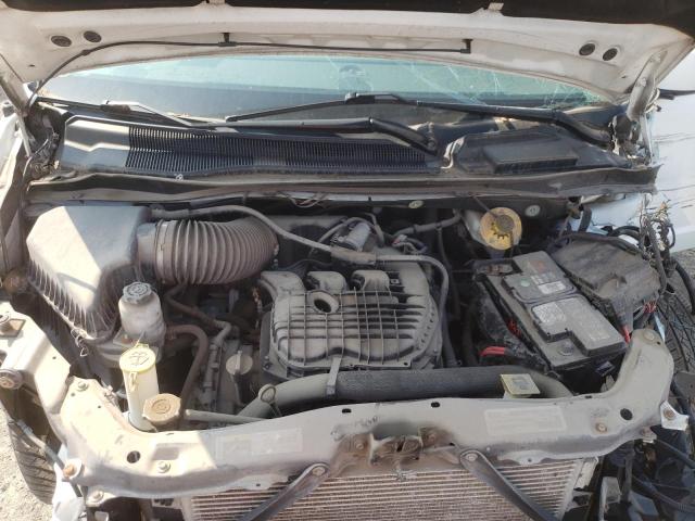 Photo 7 from auction – 2015 CHRYSLER TOWN & COU with VIN 2C4RC1CG6FR693202