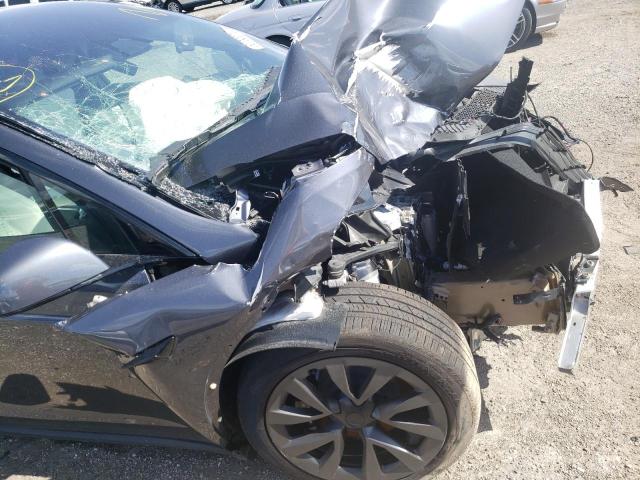 Photo 9 from auction – 2022 TESLA MODEL X with VIN 7SAXCBE56NF333367