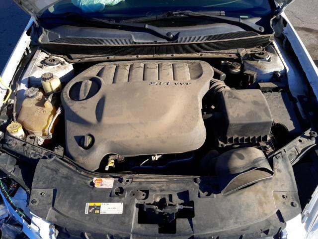 Photo 7 from auction – 2014 CHRYSLER 200 LX with VIN 1C3CCBAG5EN101741