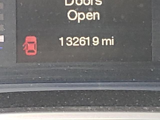 Photo 8 from auction – 2015 CHRYSLER 200 LIMITE with VIN 1C3CCCAB1FN752327