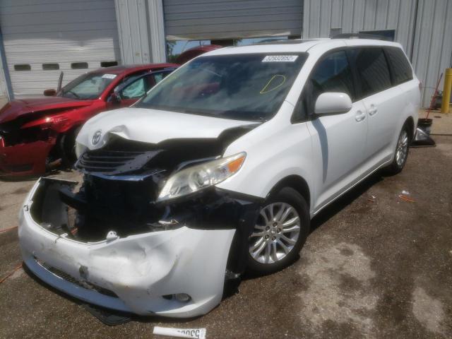 Photo 2 from auction – 2011 TOYOTA SIENNA XLE with VIN 5TDYK3DC6BS093724