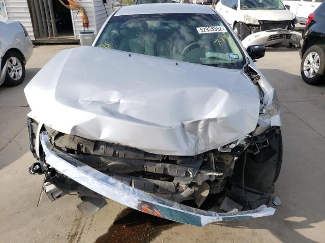 Photo 9 from auction – 2011 FORD FUSION S with VIN 3FAHP0GA4BR299594