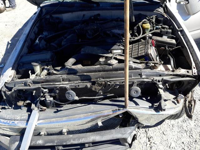 Photo 7 from auction – 2000 TOYOTA 4RUNNER SR with VIN JT3GN86R1Y0174938