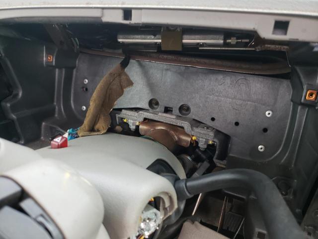 Photo 8 from auction – 2002 GMC DENALI with VIN 1GKEK63U02J185590