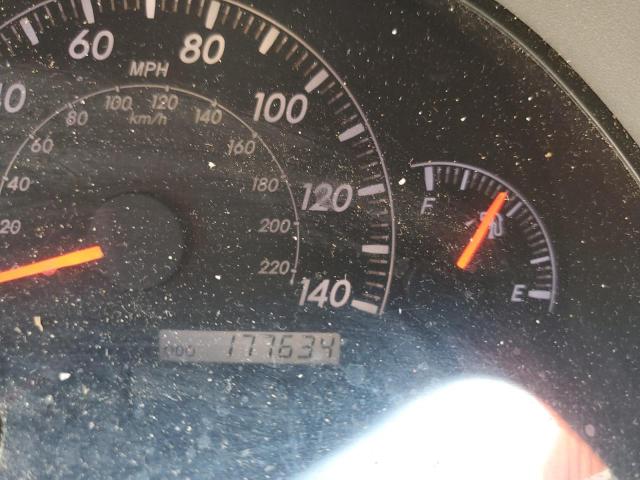 Photo 8 from auction – 2005 TOYOTA CAMRY LE with VIN 4T1BE32K55U424652