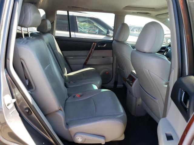 Photo 6 from auction – 2011 TOYOTA HIGHLANDER with VIN 5TDDK3EH3BS076596