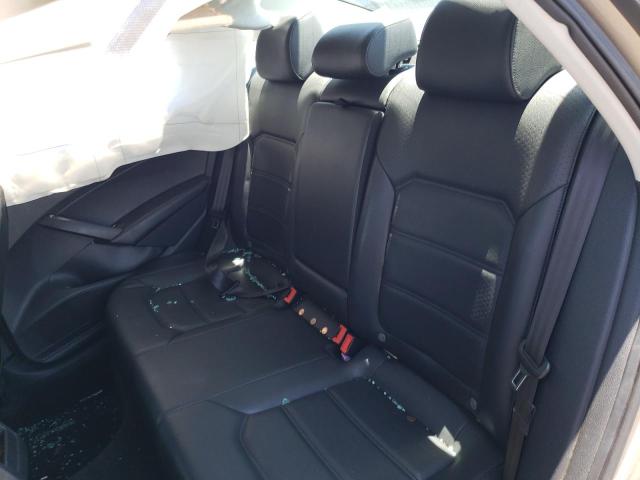 Photo 6 from auction – 2015 VOLKSWAGEN PASSAT S with VIN 1VWAT7A34FC062552