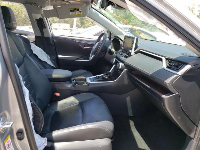 Photo 5 from auction – 2019 TOYOTA RAV4 LIMIT with VIN 2T3N1RFV7KW035997