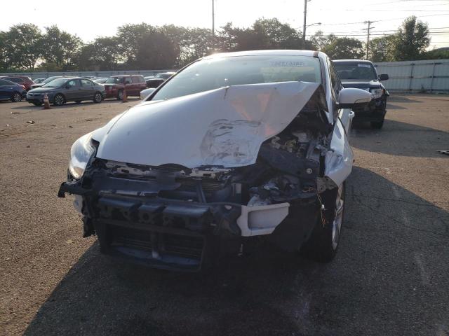 Photo 9 from auction – 2014 FORD FOCUS SE with VIN 1FADP3F21EL142943