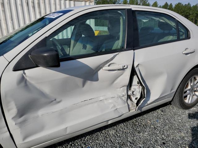 Photo 9 from auction – 2011 FORD FUSION S with VIN 3FAHP0GA0BR337516
